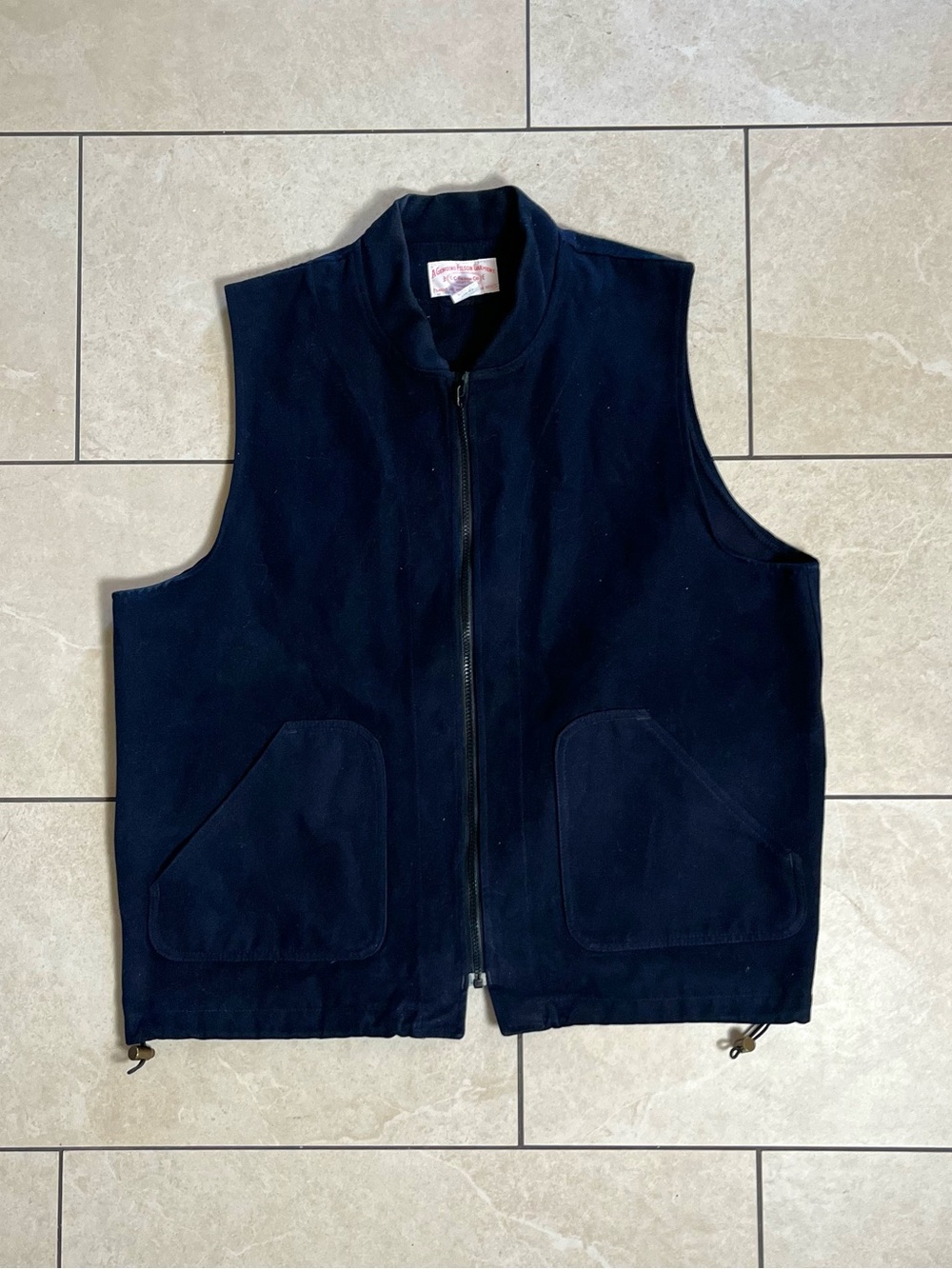 Filson Men’s Navy Moleskin 100% Cotton Full Zip Vest Style 151 Size XL
